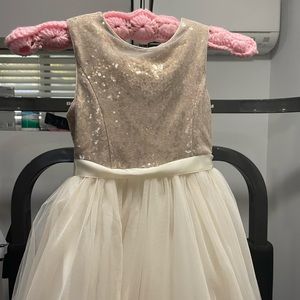 David’s bridal gold/ivory flower girl dress size 8